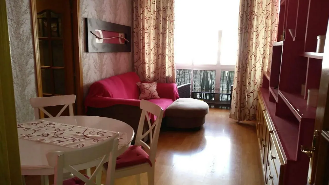 Apartment Piso 3 Dormitorios Centro De Torremolinos 11349